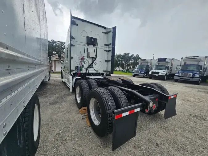 2019 FREIGHTLINER NEW CASCADIA PX12664
