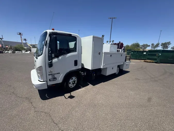 2022 Isuzu NPR-HD