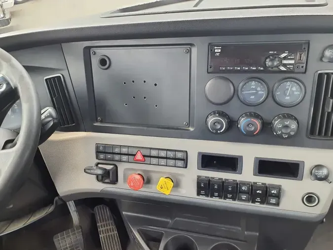 2019 FREIGHTLINER NEW CASCADIA PX12664