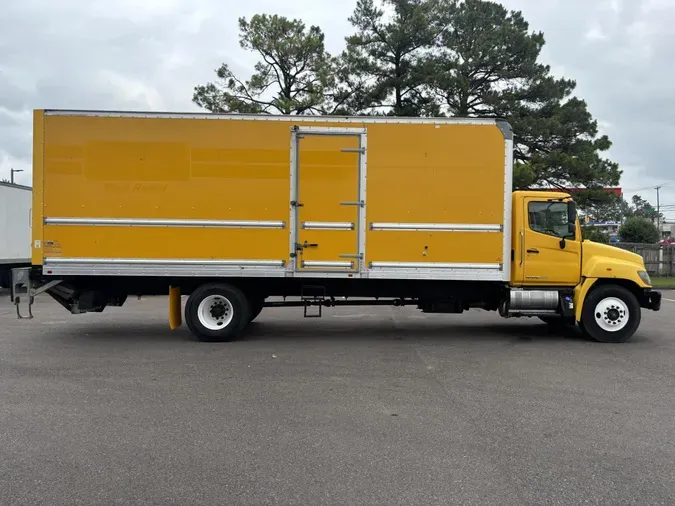 2019 Hino 268
