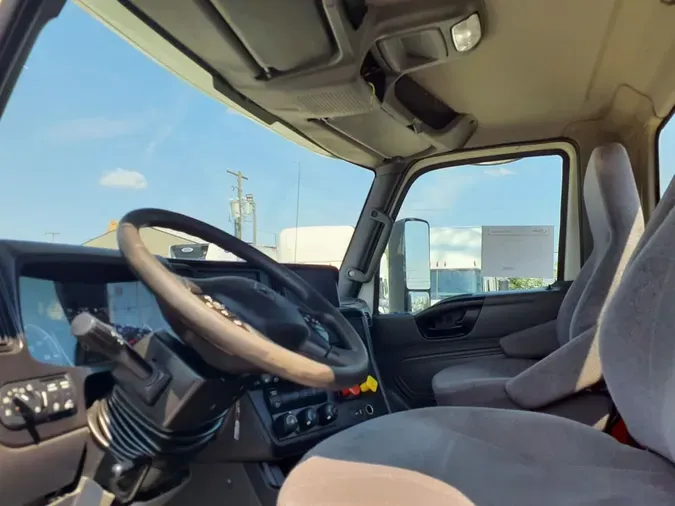 2019 NAVISTAR INTERNATIONAL LT625 DAYCAB T/A