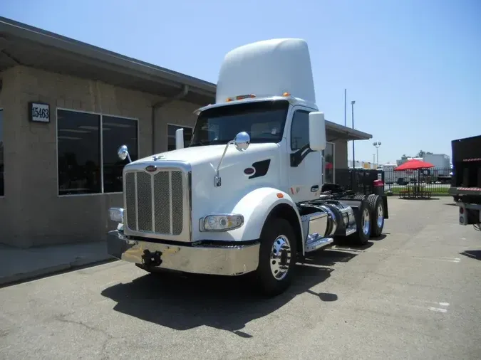 2020 Peterbilt 567