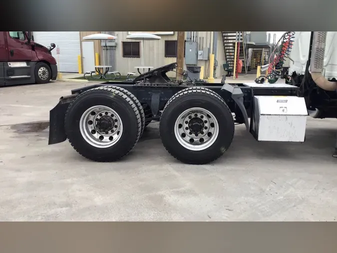 2020 Freightliner Cascadia