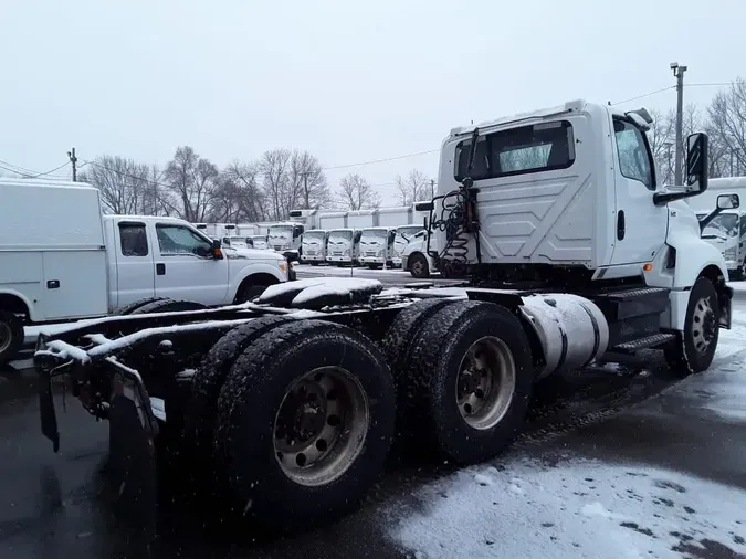 2019 NAVISTAR INTERNATIONAL LT625 DAYCAB T/A