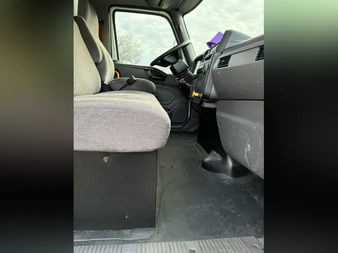 2020 NAVISTAR INTERNATIONAL MV607 (4X2)