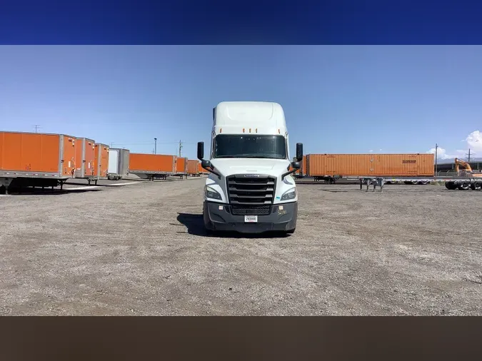 2022 Freightliner Cascadia
