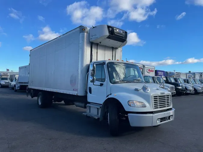 2017 FREIGHTLINER/MERCEDES M2 106