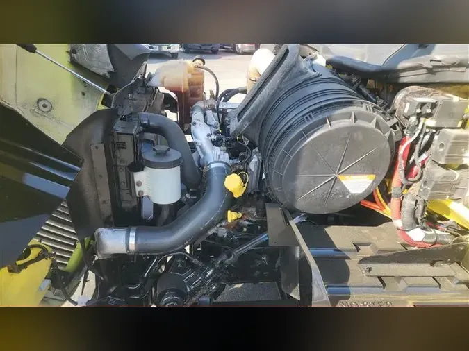 2018 INTERNATIONAL RH613