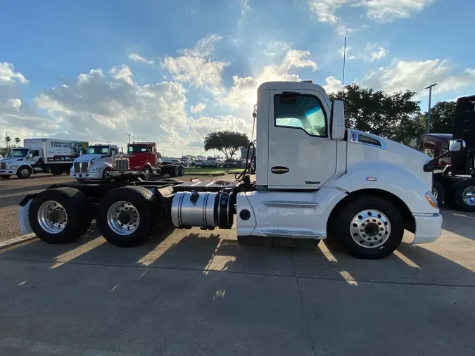 2020 Kenworth T680