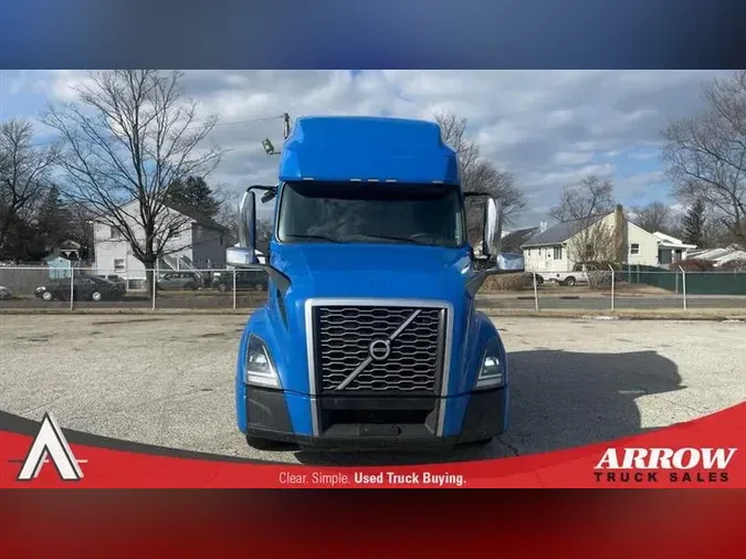 2020 VOLVO VNL760