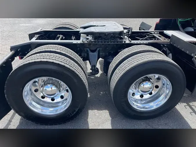 2021 INTERNATIONAL LT625