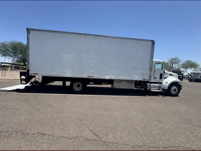 2019 Peterbilt 330