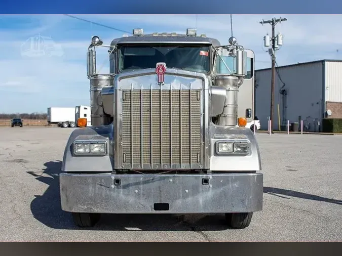 2009 KENWORTH W9006148fb6f6aa90c00353eb51789492a4f