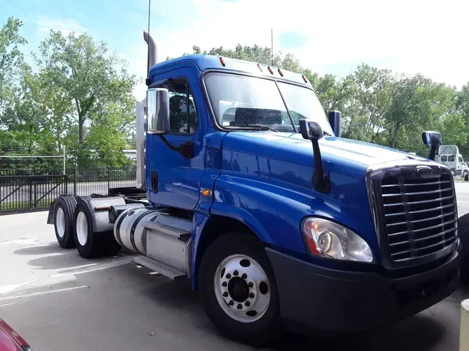 2020 FREIGHTLINER/MERCEDES CASCADIA 1256149dc14f572e74c8249506deb771c40