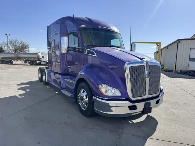 2022 KENWORTH T680615004db1d8d25f723535a98e33b9e03