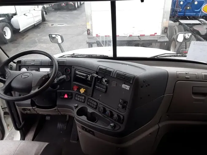 2020 FREIGHTLINER/MERCEDES CASCADIA 125