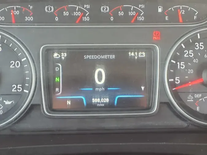 2019 NAVISTAR INTERNATIONAL LT625 DAYCAB T/A