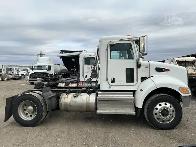 2019 PETERBILT 337