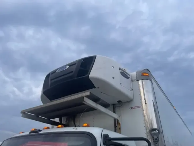 2016 FREIGHTLINER/MERCEDES M2 106