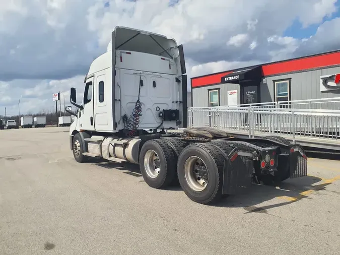 2020 FREIGHTLINER/MERCEDES NEW CASCADIA 116