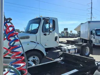 2018 FREIGHTLINER/MERCEDES M2-112