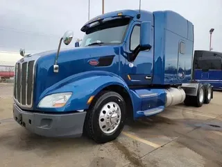 2022 Peterbilt 579