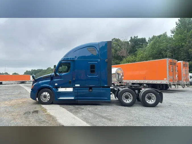 2024 Freightliner Cascadia