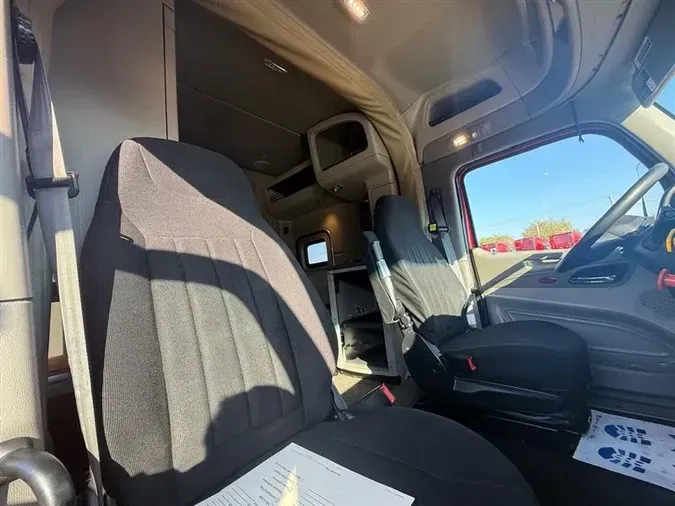 2020 PETERBILT 579