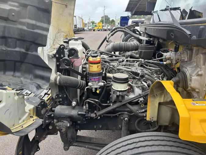 2019 Hino 268