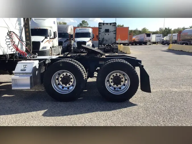 2020 Freightliner Cascadia