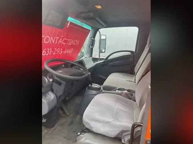2019 ISUZU NQR