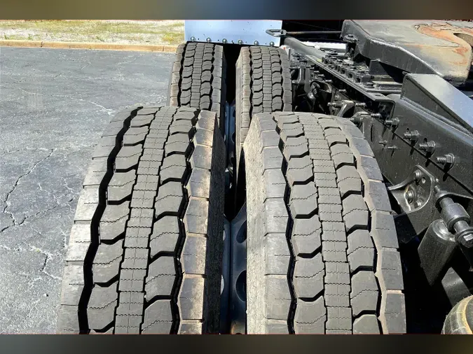 2021 INT LT625 6x4