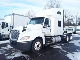 2019 NAVISTAR INTERNATIONAL LT625 SLPR CAB