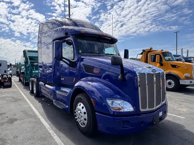 2022 Peterbilt 579