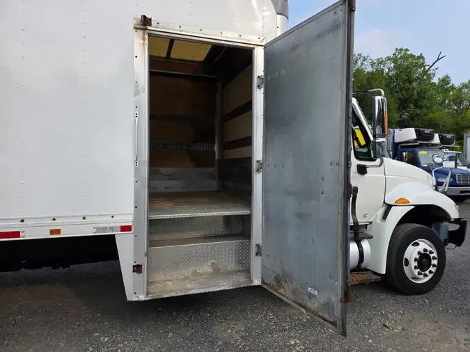 2019 NAVISTAR INTERNATIONAL 4300 SBA6183b18c3e2c07ca0537b88dd812f901