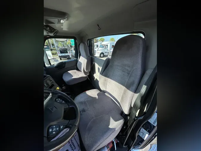 2020 International LT625