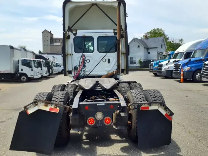 2020 FREIGHTLINER CASCADIA 125