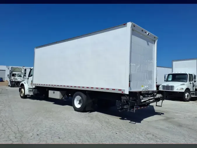 2017 FREIGHTLINER M2 106