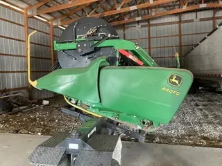 2017 John Deere 640FD