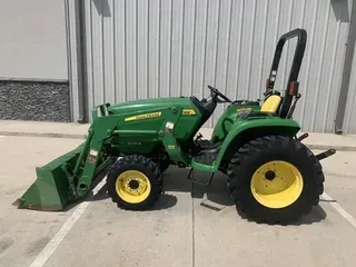2011 John Deere 3038E