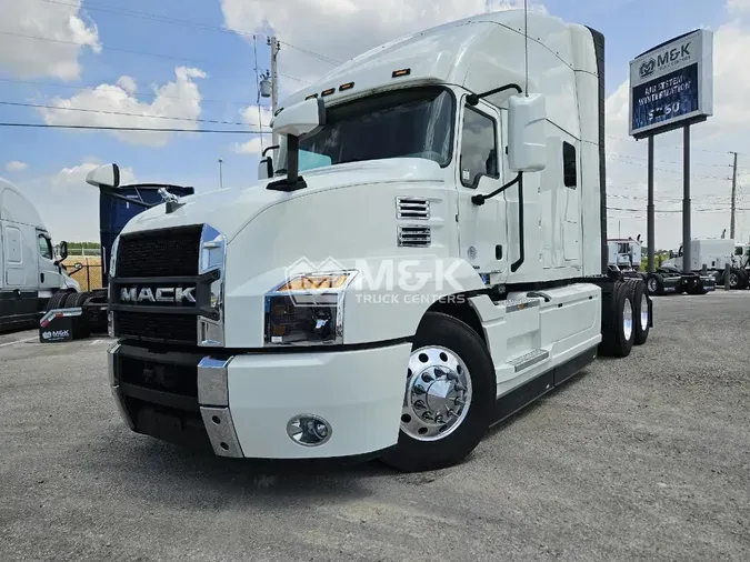 2024 MACK Anthem6197e9fe83a79de5a3ce7d6ae53a0b54