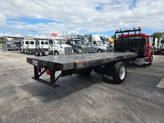 2018 FREIGHTLINER M2 106