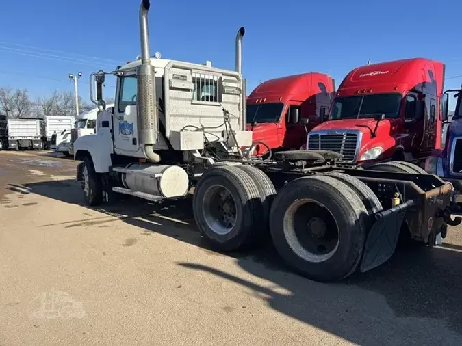 2007 MACK CHN613