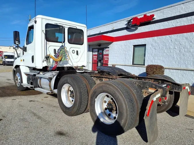 2020 FREIGHTLINER/MERCEDES CASCADIA 125