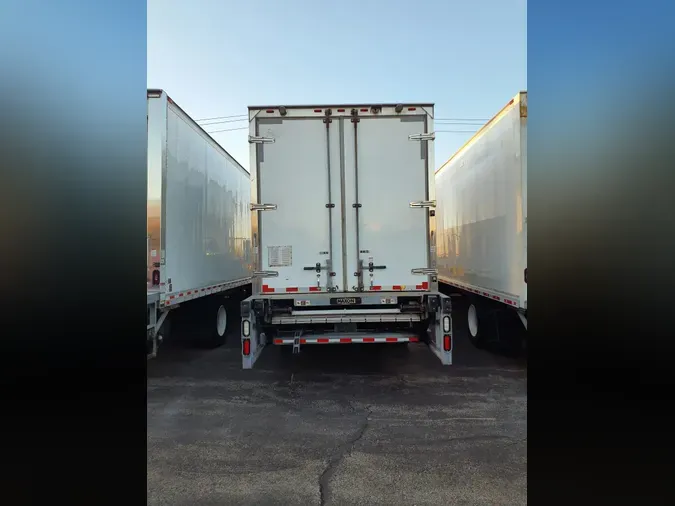 2016 FREIGHTLINER/MERCEDES M2 106