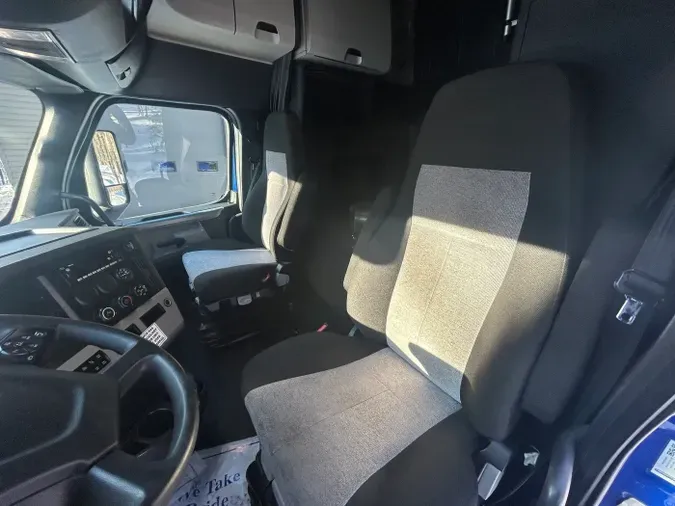 2022 Freightliner Cascadia