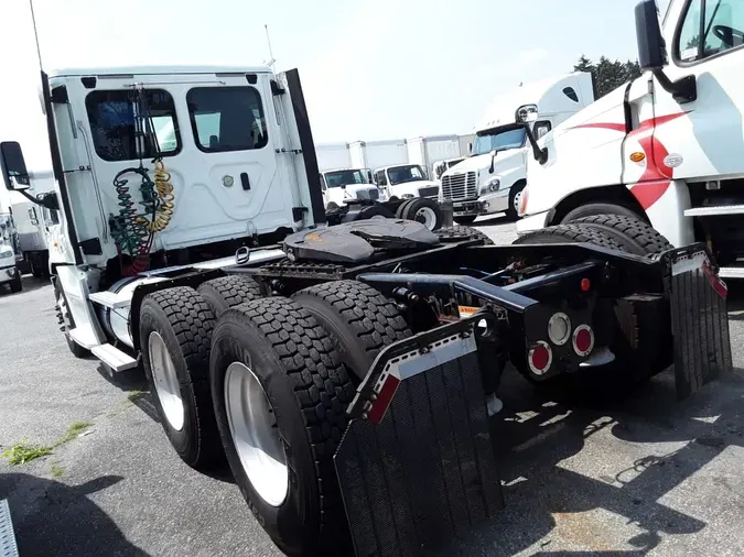 2018 FREIGHTLINER CASCADIA 125
