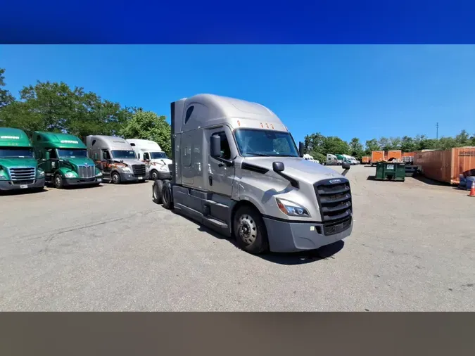 2023 Freightliner Cascadia 12661a885780e9640f44c6229a9d37a52b4
