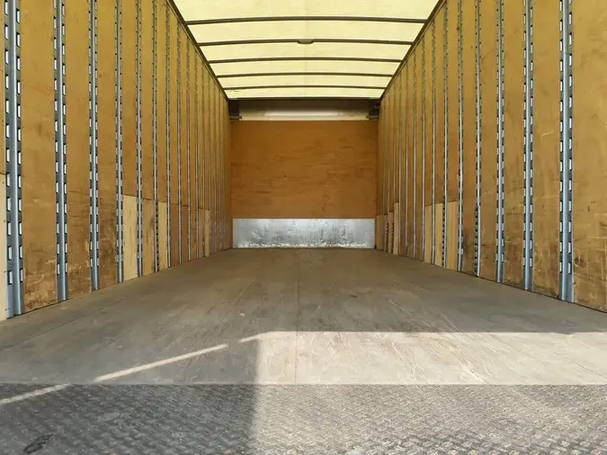 2019 FREIGHTLINER/MERCEDES M2 10661a8ebe982608f8277eb2f67dbb7ee93