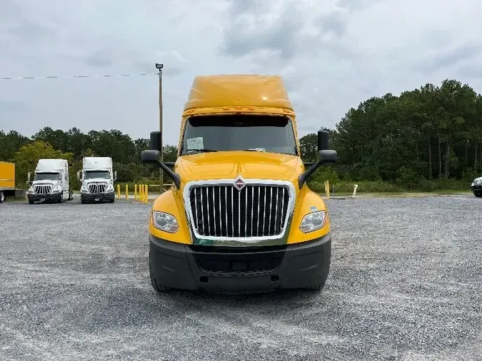 2019 International LT625